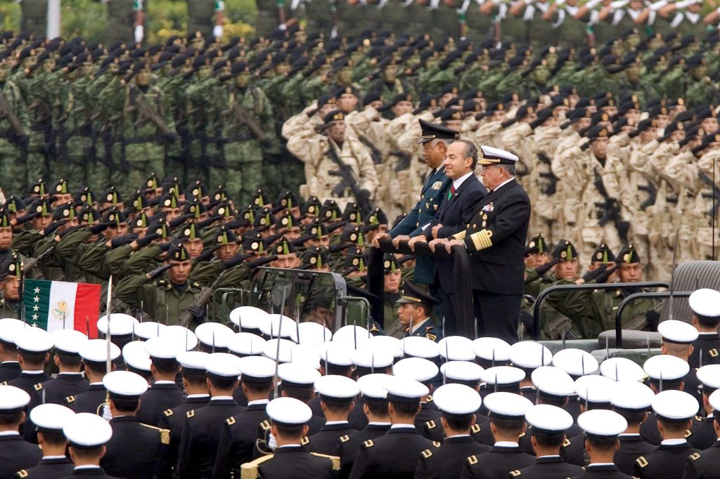 Russische Soldaten beteiligen sich an Militärparade in Mexiko